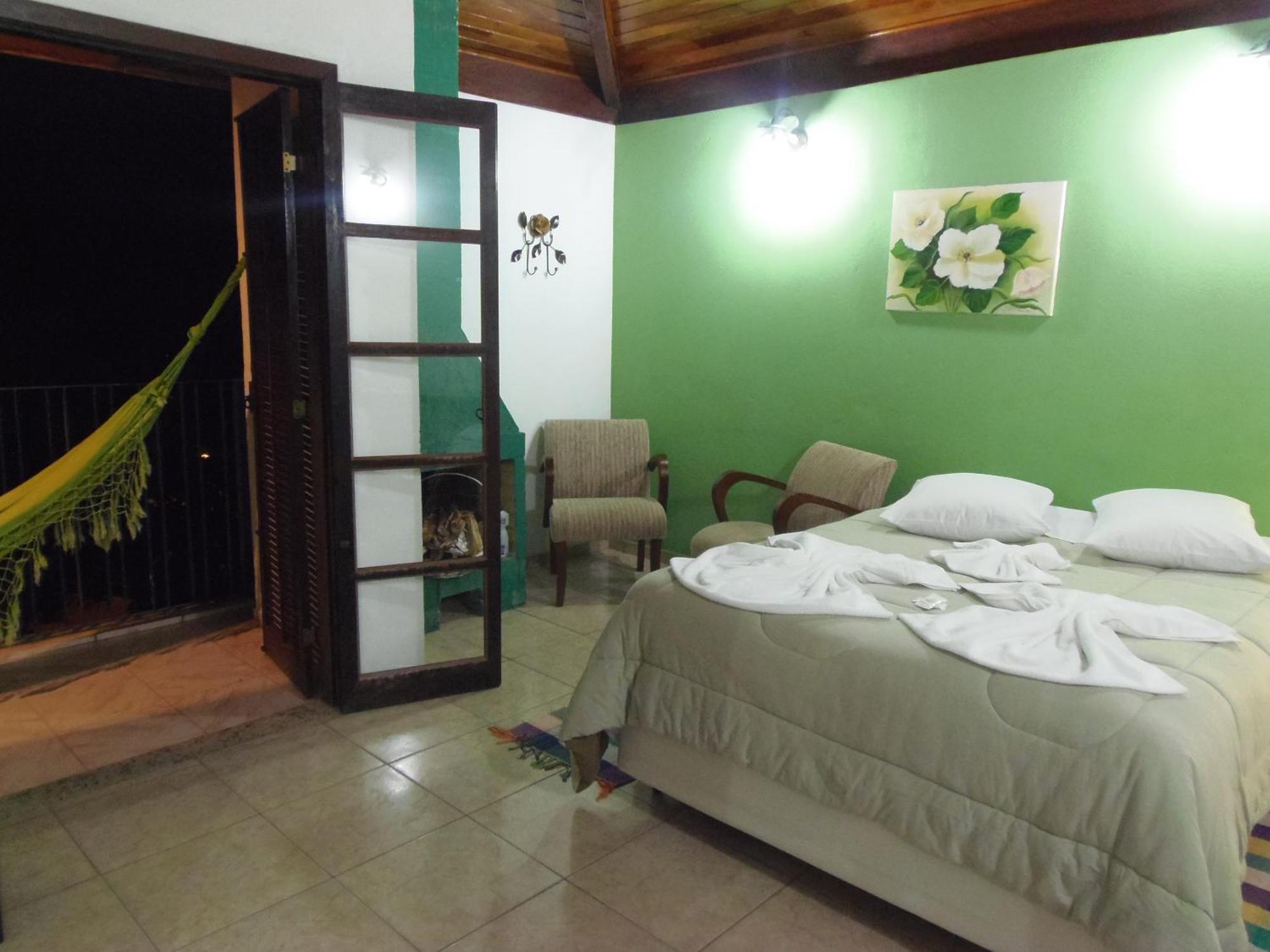 Pousada Vista Verde Cunha Bilik gambar
